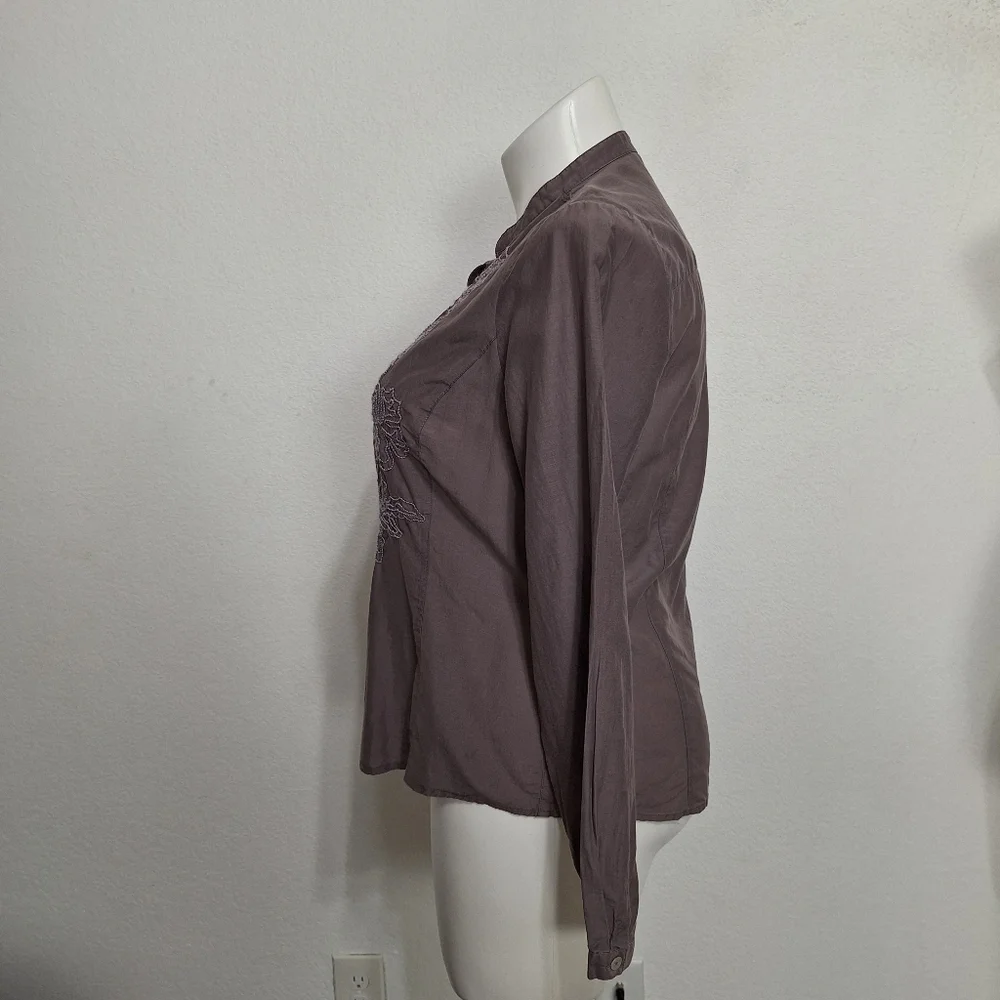 Laura Ashley Taupe/Gray Embroidered Bohemian Button Front Silk Blend Blouse *14